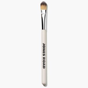 Jones Road Beauty The Detail Brush